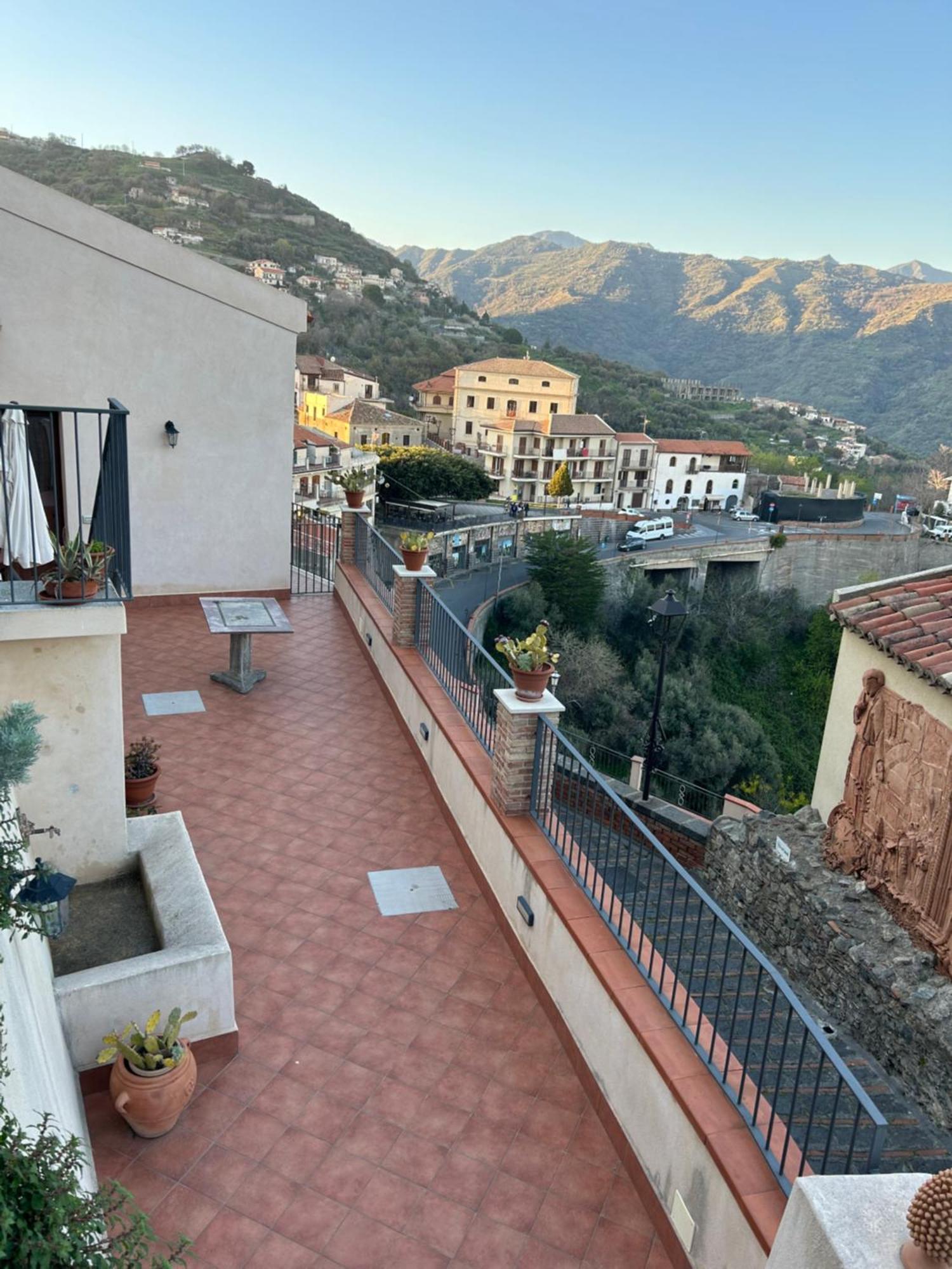 Casa Gambino Bed & Breakfast Savoca Luaran gambar