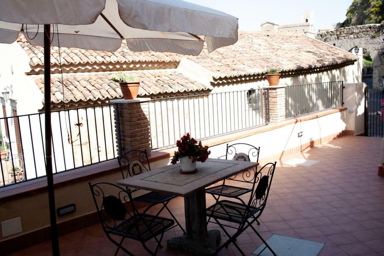 Casa Gambino Bed & Breakfast Savoca Luaran gambar